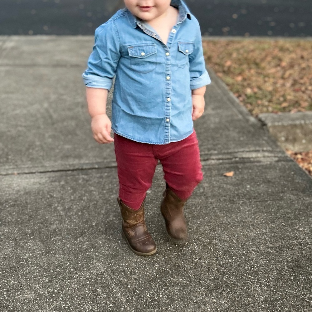 Zara BabyGirl chambray top and Zara velvet pants  outfit 2-3 y GUC